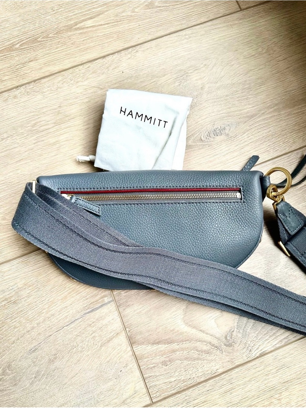 🆕 ✨HAMMITT Charles Medium Sonnet Grey Leather Brushed Gold Crossbody Bag - Picture 7 of 11